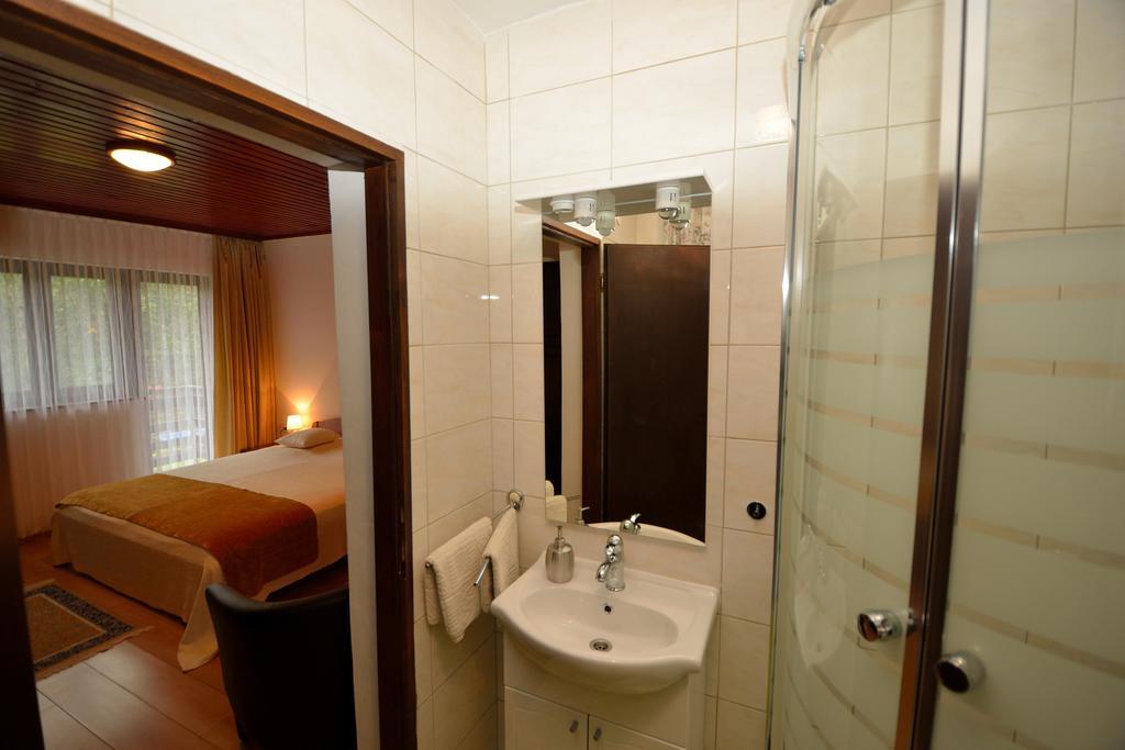 Hotel Plitvice Pansion Lovric Plitvická jezera Pokoj fotografie